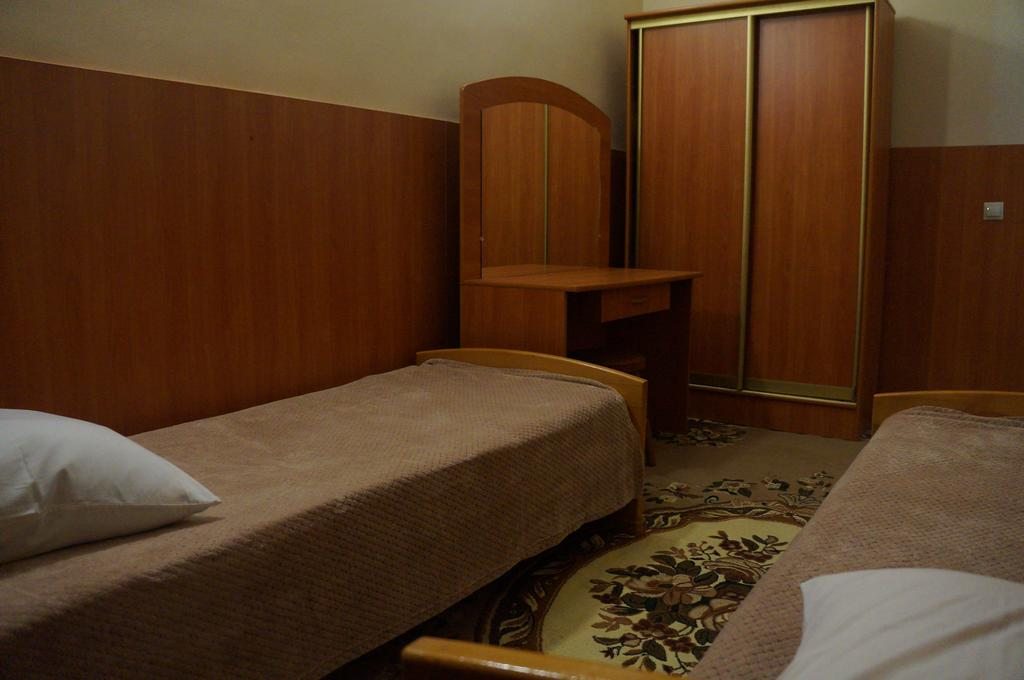 Двухместный (Двухместный номер с 2 отдельными кроватями) отеля Фламинго, Хасавюрт