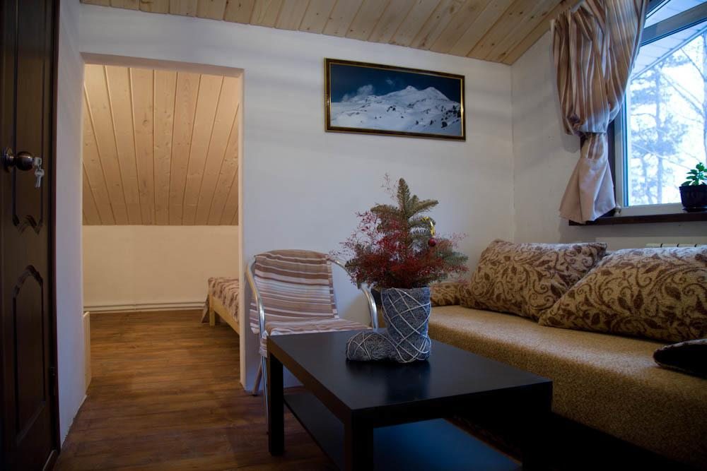 Двухместный (Двухместный номер с 1 кроватью или 2 отдельными кроватями + дополнительной кроватью) отеля Лесной Бункер, Рязань