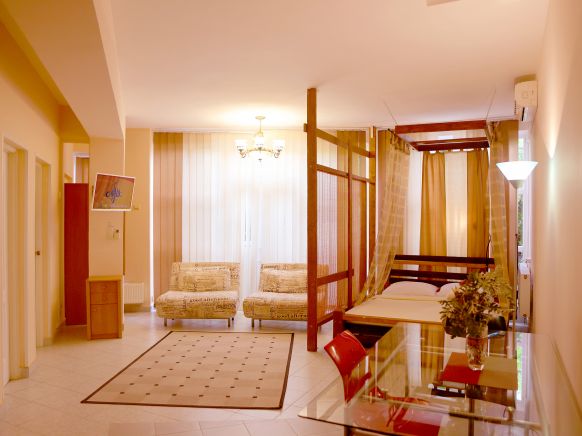 Фотография номера пансионата Август