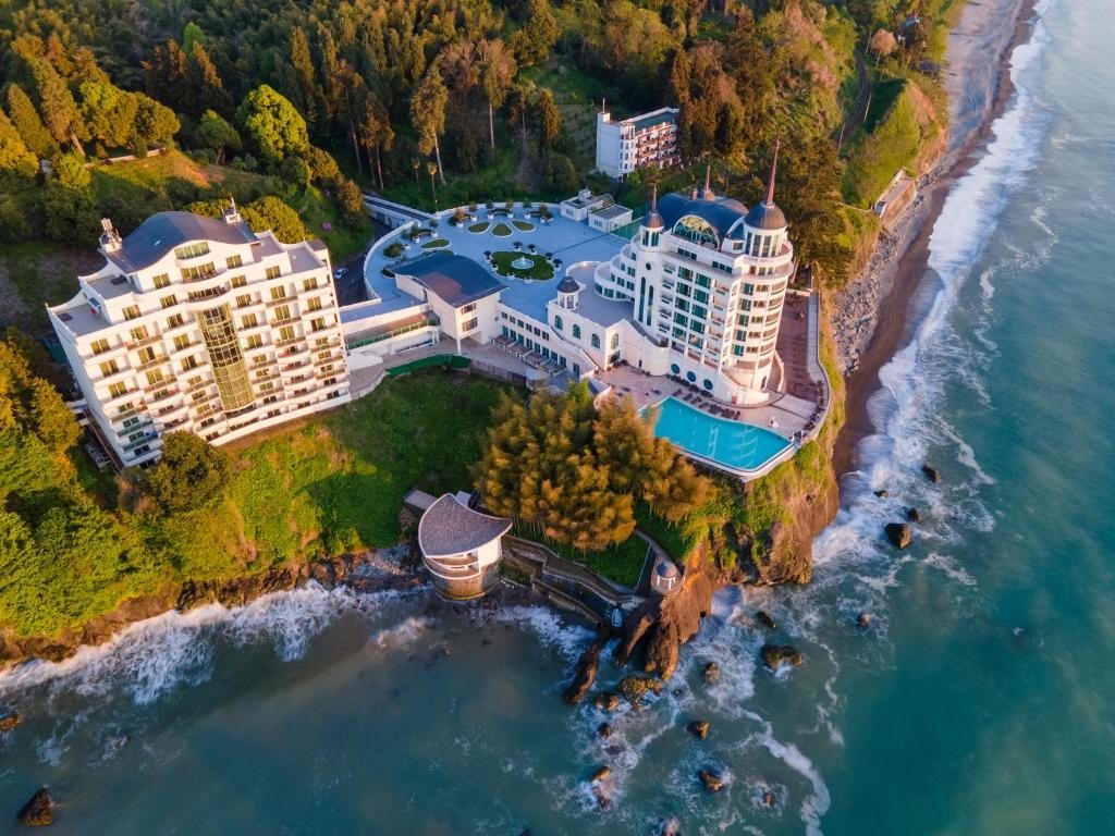 Отель Castello Mare 5*, Кобулети, Грузия | 101Hotels.com