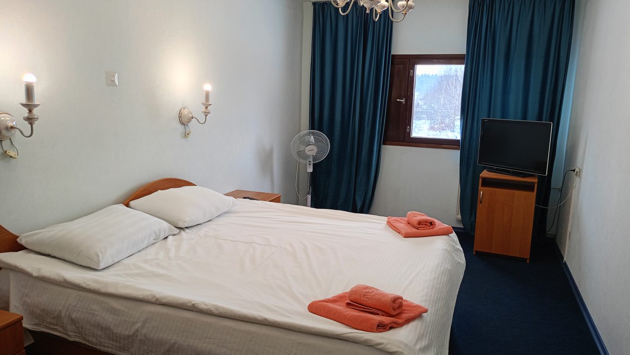 Полулюкс (2-спал.кр.), Гостиница Чайка