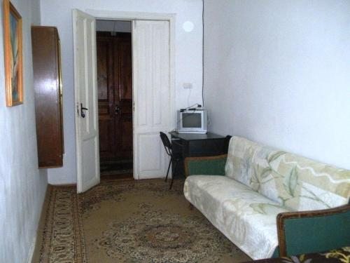 Двухместный (Бюджетный двухместный номер с 1 кроватью) гостиницы Гелати, Кутаиси