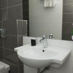 Двухместный (Стандартный с двуспальной кроватью), Мотель Кировские дачи