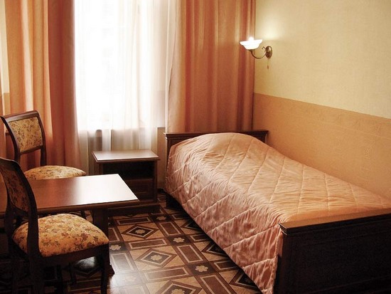 Одноместный (С удобствами, 3 этаж, Мансарда) гостиницы Атлантик, Выборг, Ленинградская область