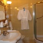 Ванная комната в номере гостиницы Интурист, Волгоград
