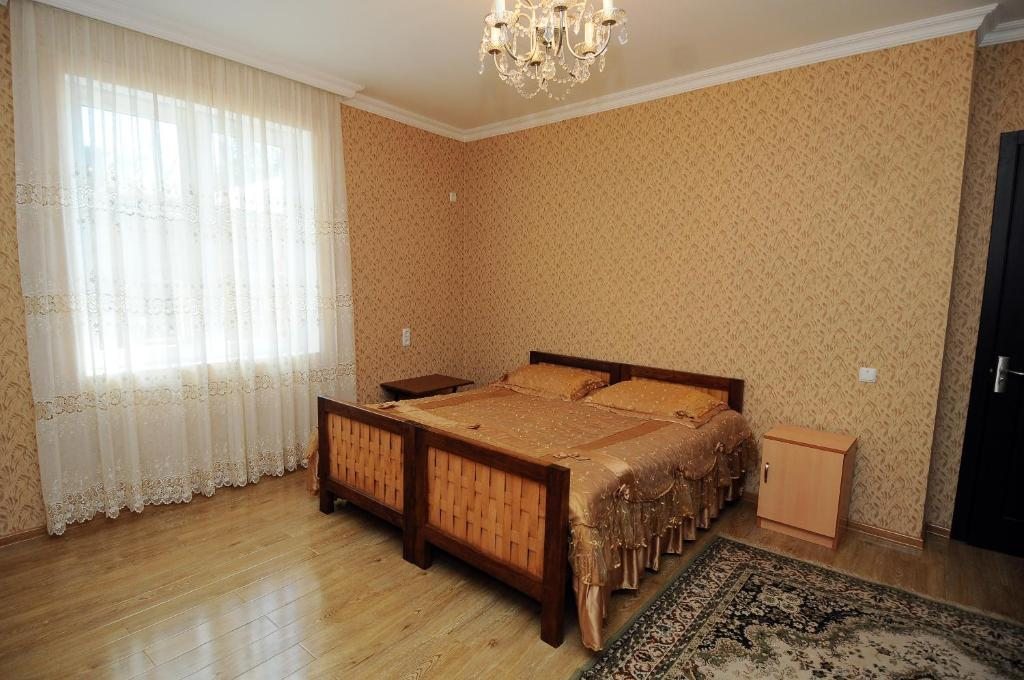 Двухместный (Двухместный номер с 2 отдельными кроватями и ванной комнатой) гостевого дома Darejani, Кутаиси