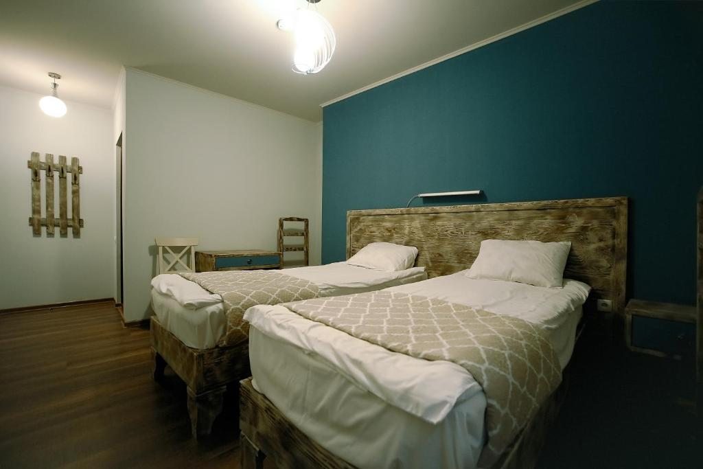 Двухместный (Двухместный номер эконом-класса с 1 кроватью или 2 отдельными кроватями) отеля Кутаиси
