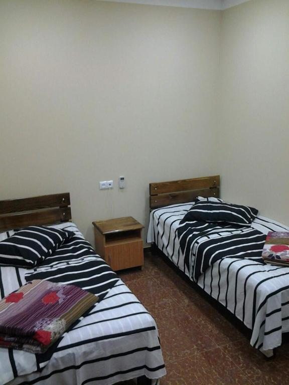 Двухместный (Двухместный номер с 2 отдельными кроватями и ванной комнатой) отеля RIO, Кутаиси