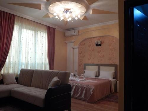 Двухместный (Двухместный номер Делюкс с 1 кроватью) отеля Люкс Палас, Кутаиси