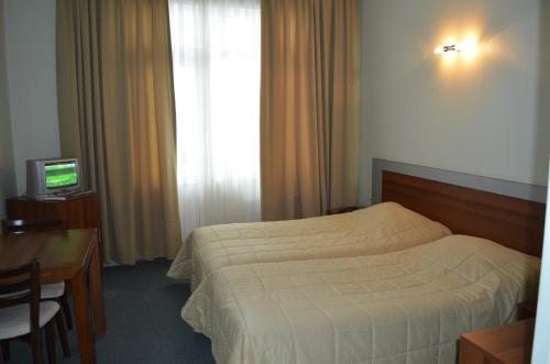 Двухместный (Стандартный двухместный номер с 2 отдельными кроватями) отеля Грин Хаус, Кобулети