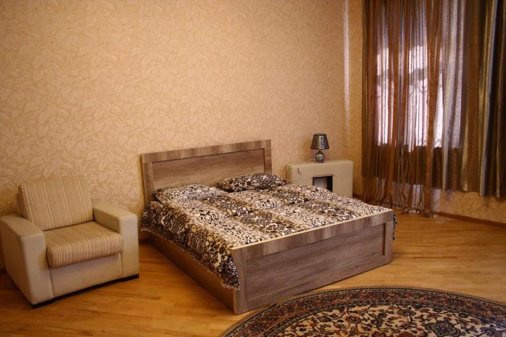 Двухместный (Бюджетный двухместный номер с 1 кроватью) гостевого дома Sisi, Кутаиси