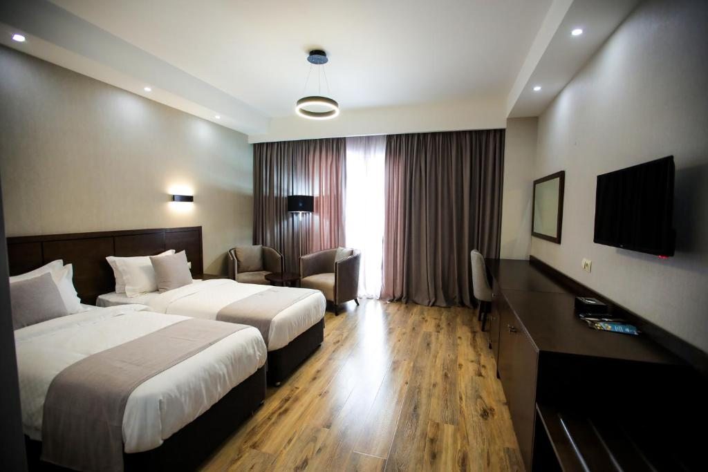 Двухместный (Улучшенный двухместный номер с 1 кроватью) отеля Crystal, Бакуриани