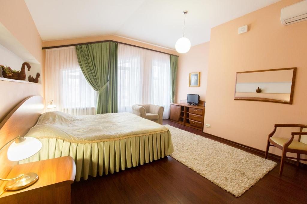 Двухместный (Двухместный номер «Комфорт» с 1 кроватью) отеля Олимпия, Саранск