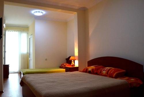 Двухместный (Стандартный двухместный номер с 2 отдельными кроватями) отеля Vila Sanapiro, Григолети