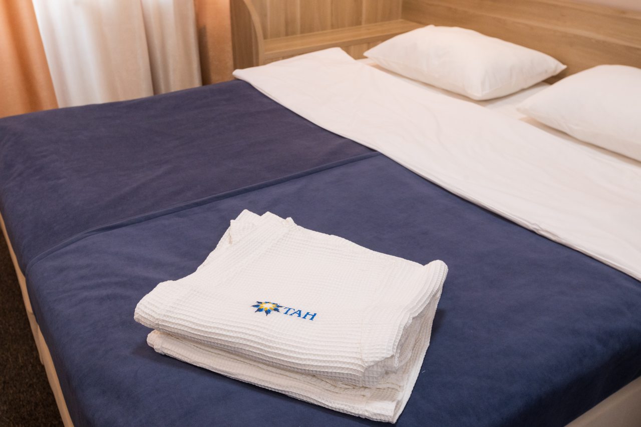 Двухместный (Бизнес), Гостиница Тан