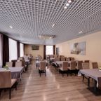 Ресторан, Гостиница Тан