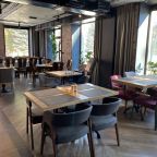 Ресторан «Gini». С понедельника по субботу с 11:00 до 23:00