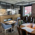 Ресторан «Gini». С понедельника по субботу с 11:00 до 23:00