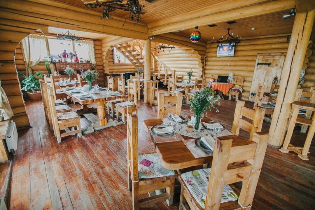 Ресторан «Трактиръ», Гостиница Ярославна