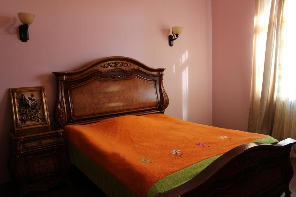 Четырехместный (Четырехместный номер с общей ванной комнатой) гостевого дома Batumi Green Cape, Махинджаури