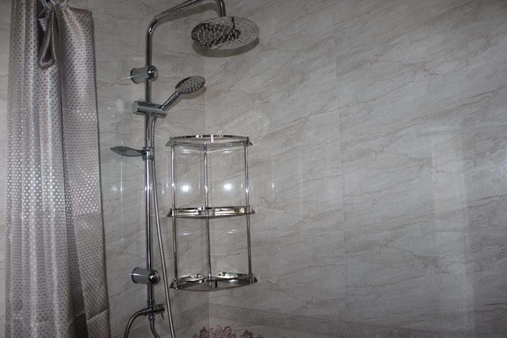 Двухместный (Стандартный двухместный номер с 1 кроватью и общей ванной комнатой) гостевого дома Гиди, Сигнахи