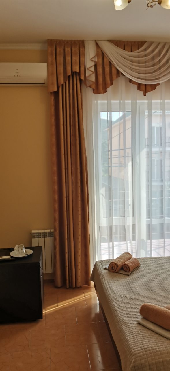 Двухместный (Двухместный номер Делюкс с 1 кроватью и душем), Гостевой дом Надежда