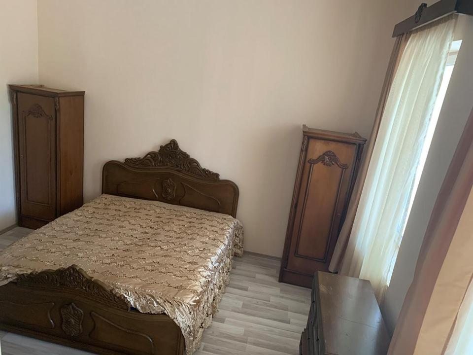 Трехместный (Трехместный номер с ванной комнатой) гостевого дома Джинчарадзе, Махинджаури