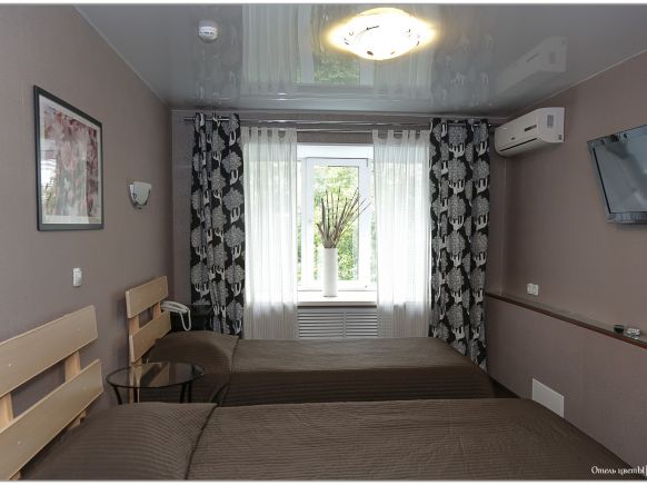 Фотография номера гостиницы Цветы