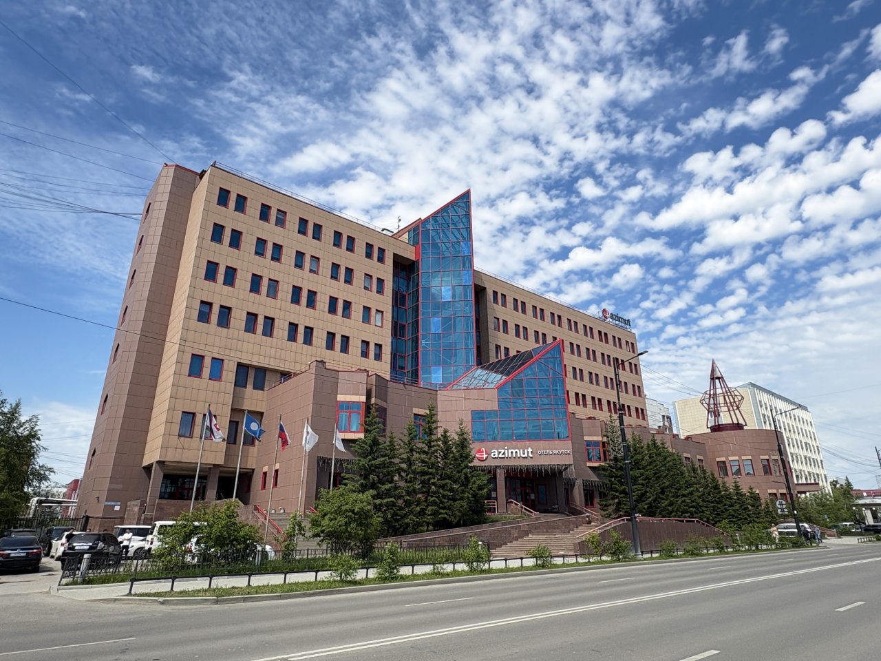 Автостоянка / Парковка, АЗИМУТ Отель Якутск