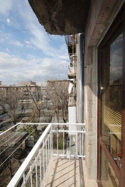 Апартаменты (Апартаменты с 1 спальней) апартамента На Комитас 20, Ереван