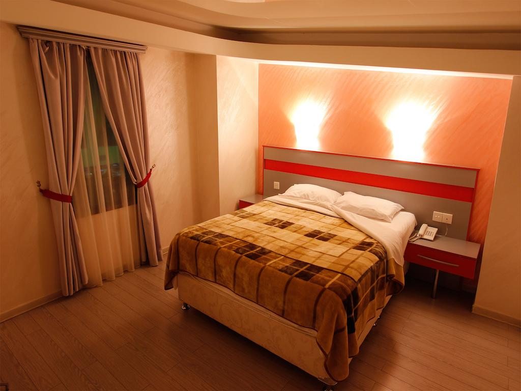Двухместный (Двухместный номер Дуплекс с 1 кроватью) отеля Aquatek, Ереван