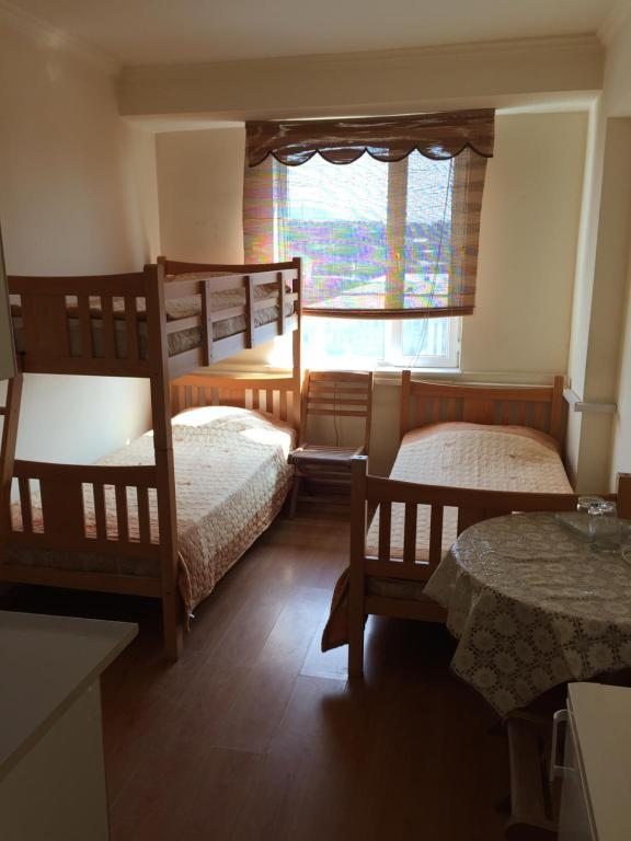 Номер (Кровать в общем номере для мужчин с 4 кроватями) хостела Armenia, Ереван
