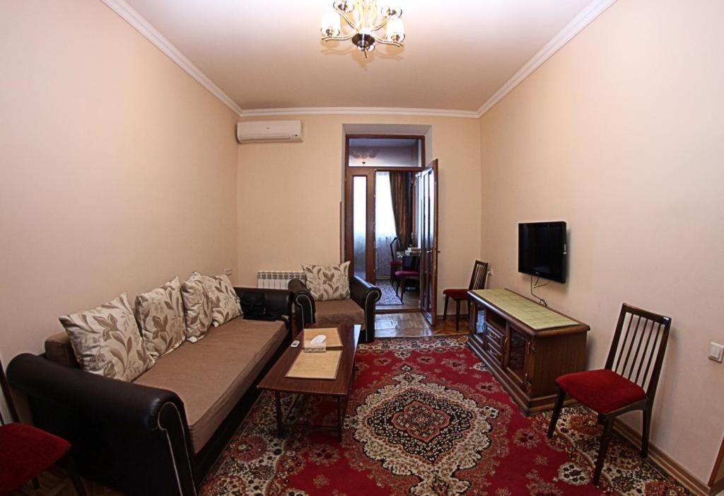 Apartment at Bagramyan Street, Ереван