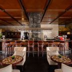 Бар "The Lounge", Лотте Отель