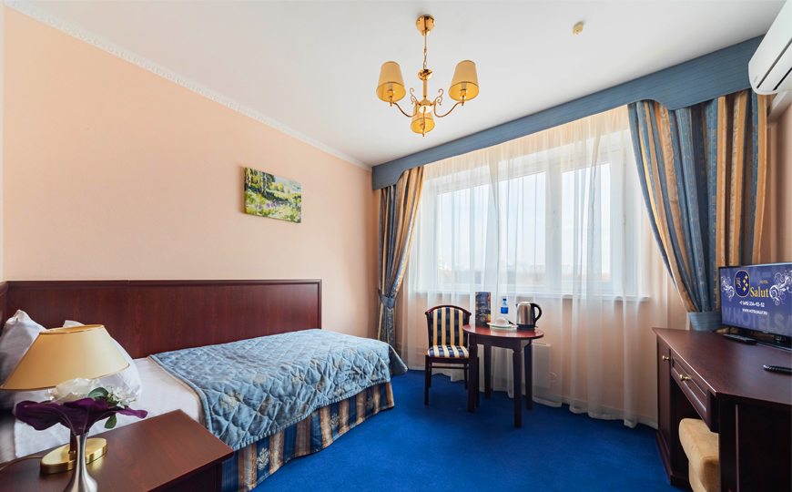 Одноместный (Комфорт) гостиницы Салют, Москва