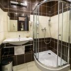 Ванная комната в гостинице Салют, Москва