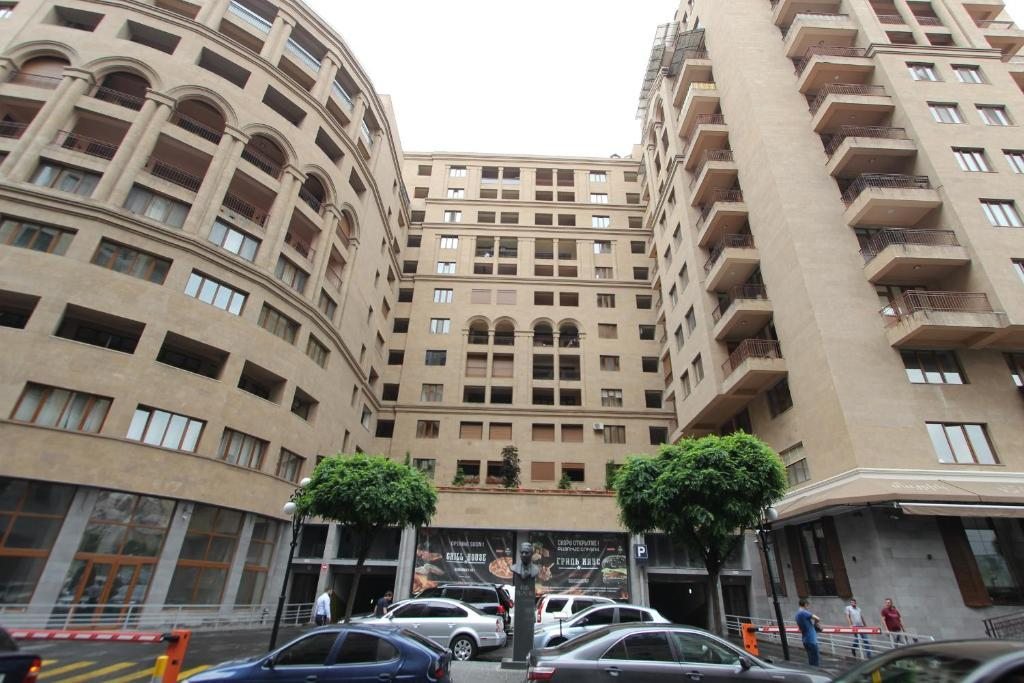 Апартаменты (Апартаменты Делюкс) апартамента Эмили, Ереван