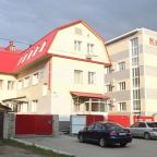 Фасад гостиницы Уютная, Новосибирск