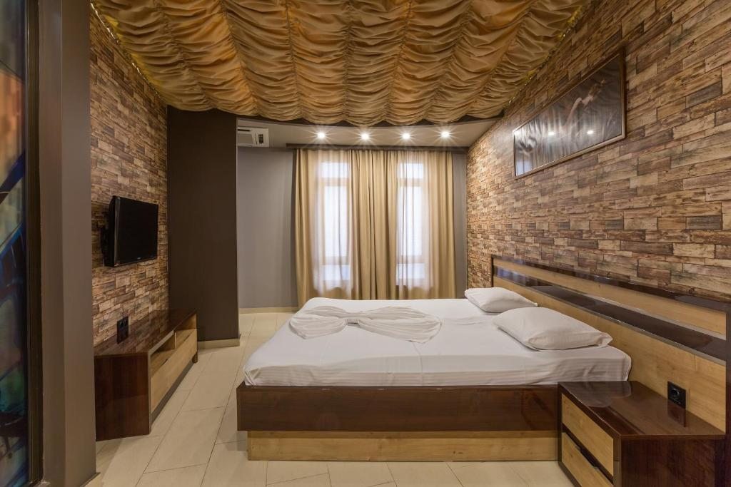 Сьюит (Улучшенный люкс) отеля Green Palace, Ереван