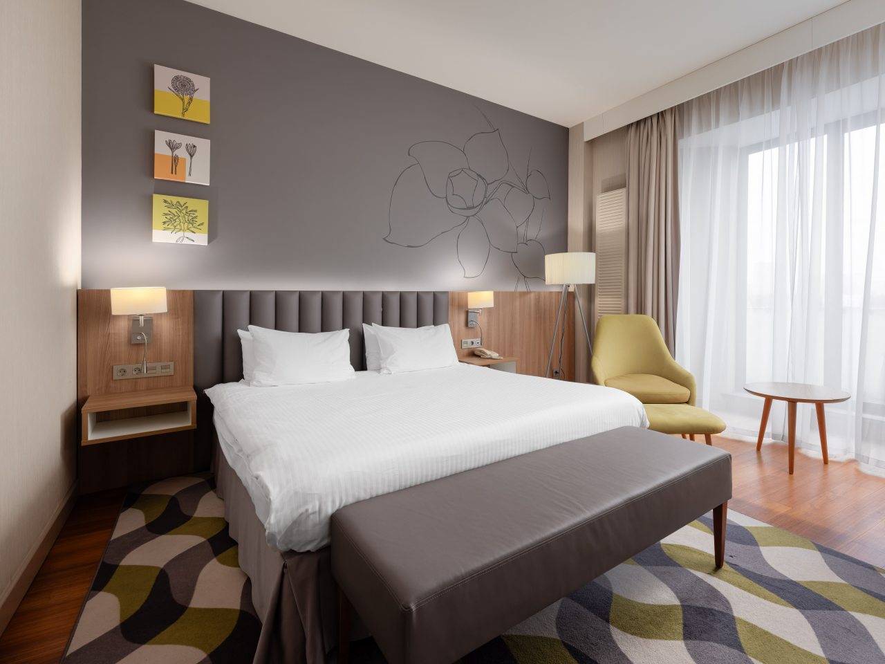 Сюит (Реновированный Люкс с 1 спальней и доступом в lounge-зону), Отель Edge Seligerskaya