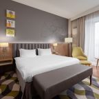 Сюит (Реновированный Люкс с 1 спальней и доступом в lounge-зону), Отель Edge Seligerskaya