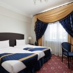 Двухместный (Стандарт c 2 отдельными кроватями), Отель Moscow Holiday