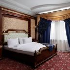 Люкс (Люкс двухкомнатный), Отель Moscow Holiday