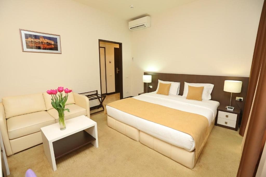 Двухместный (Стандартный двухместный номер с 1 кроватью или 2 отдельными кроватями) отеля Мой отель Ереван