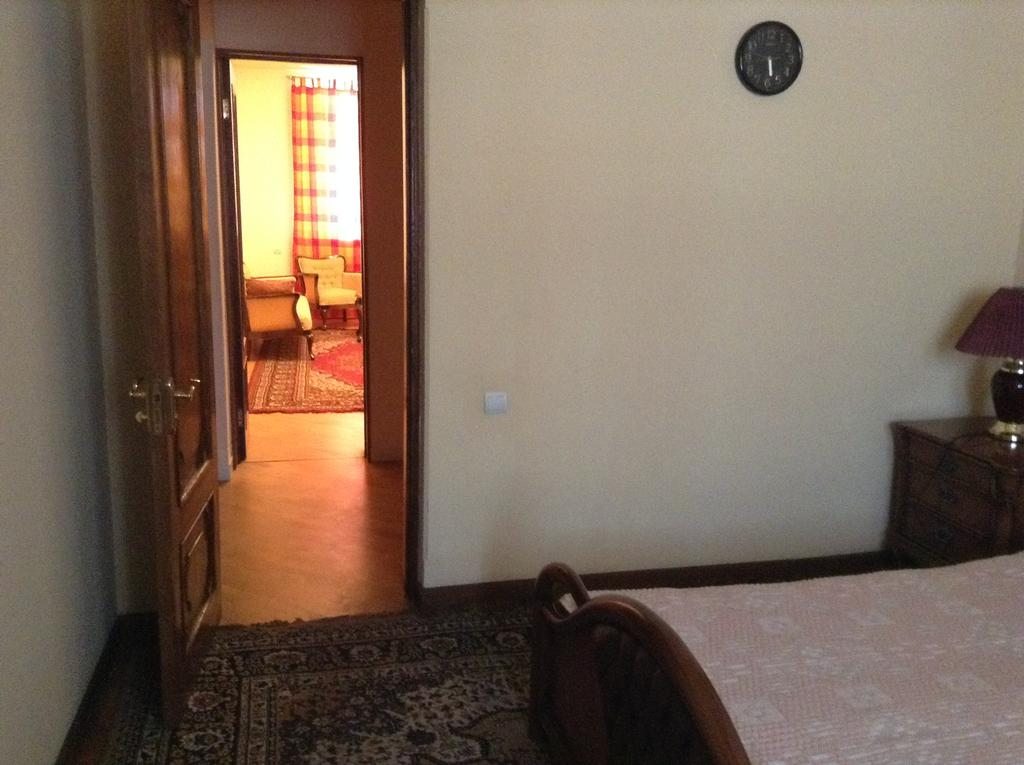 Апартаменты (Апартаменты с душем) отеля No Problem at Glinka Street, Ереван