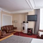 Студио (Джуниор Сьют), Отель Европа