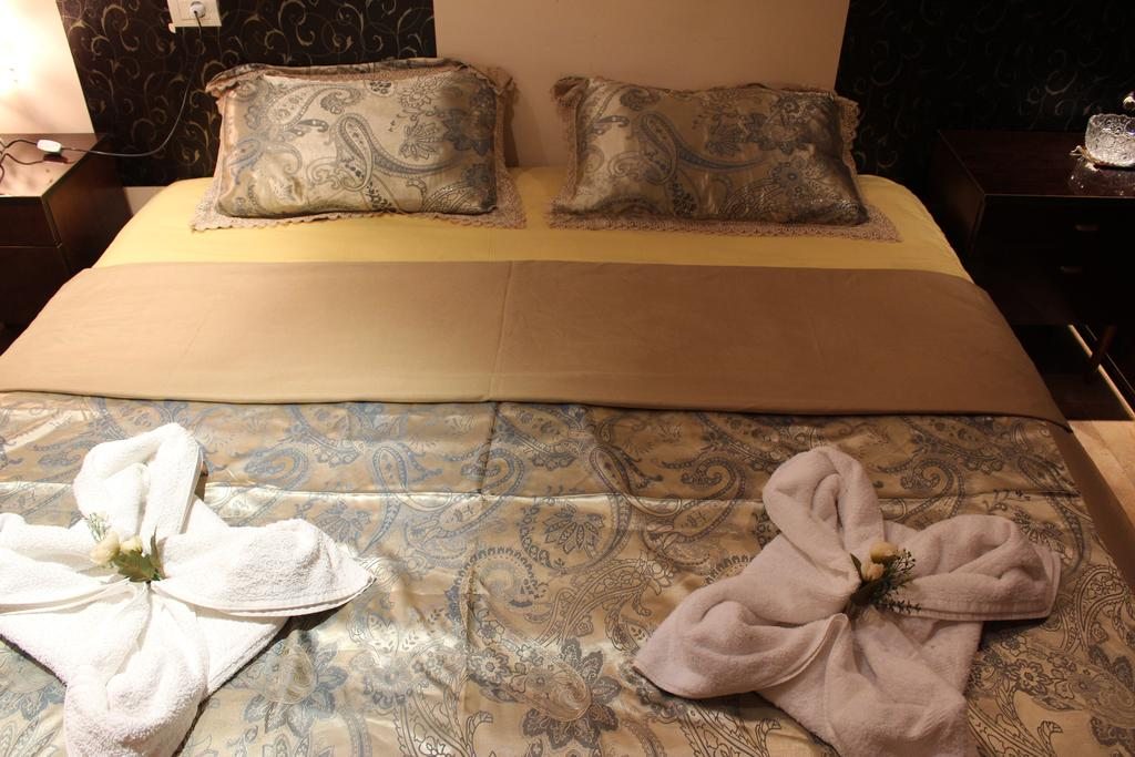 Двухместный (Двухместный номер Делюкс с 1 кроватью) отеля Prime Tours, Ереван