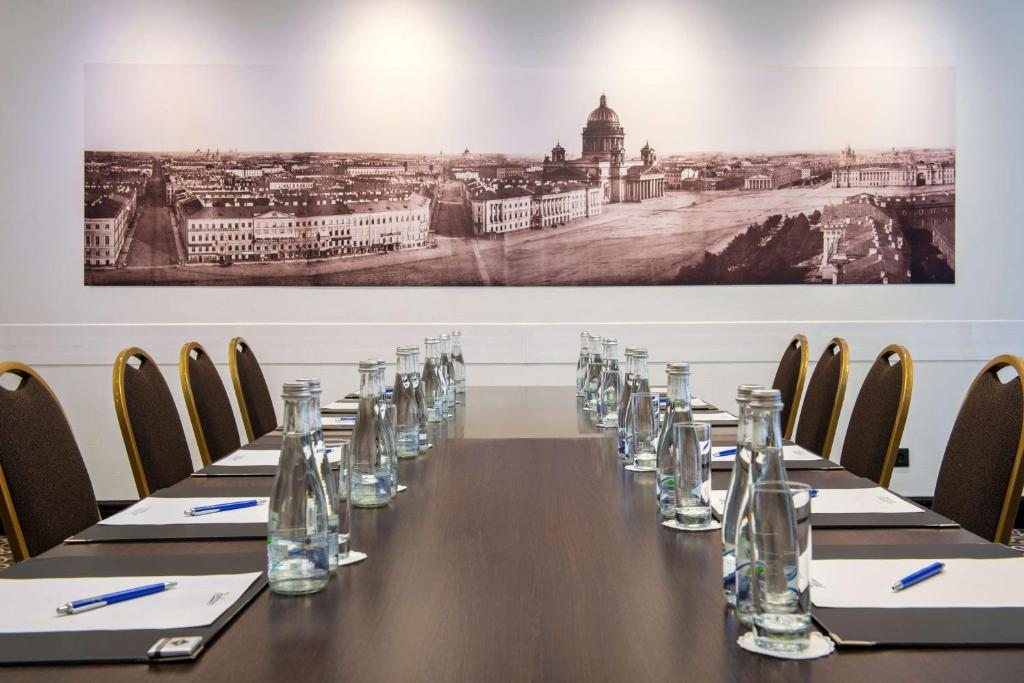 Зал для переговоров, Cosmos Selection Saint-Petersburg Nevsky Royal Hotel