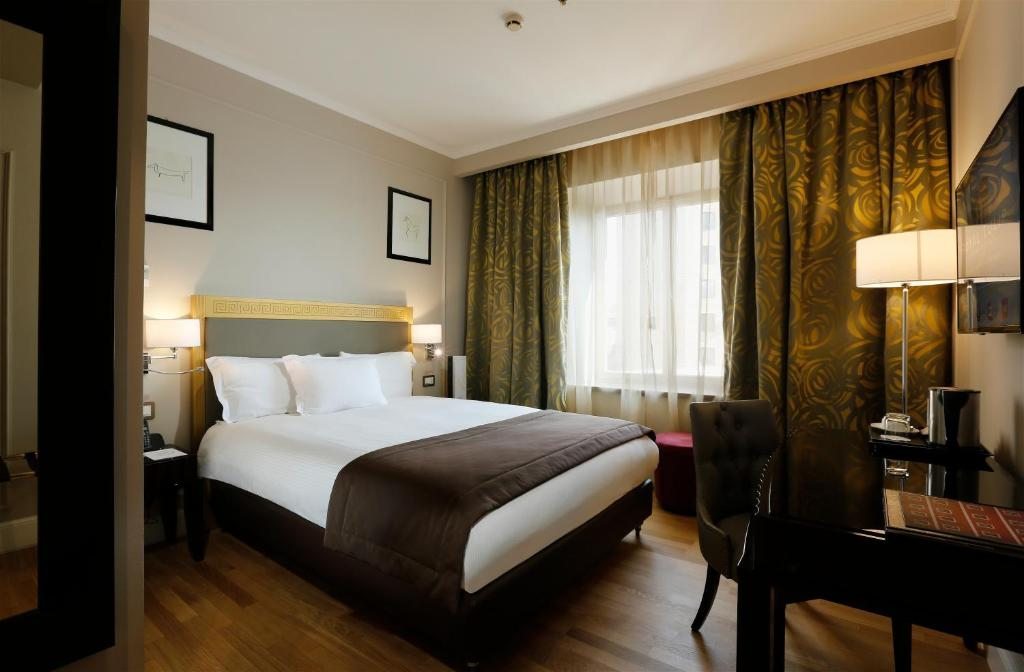 Двухместный (Бюджетный двухместный номер с 1 кроватью) отеля Royal Tulip Grand Hotel Yerevan, Ереван