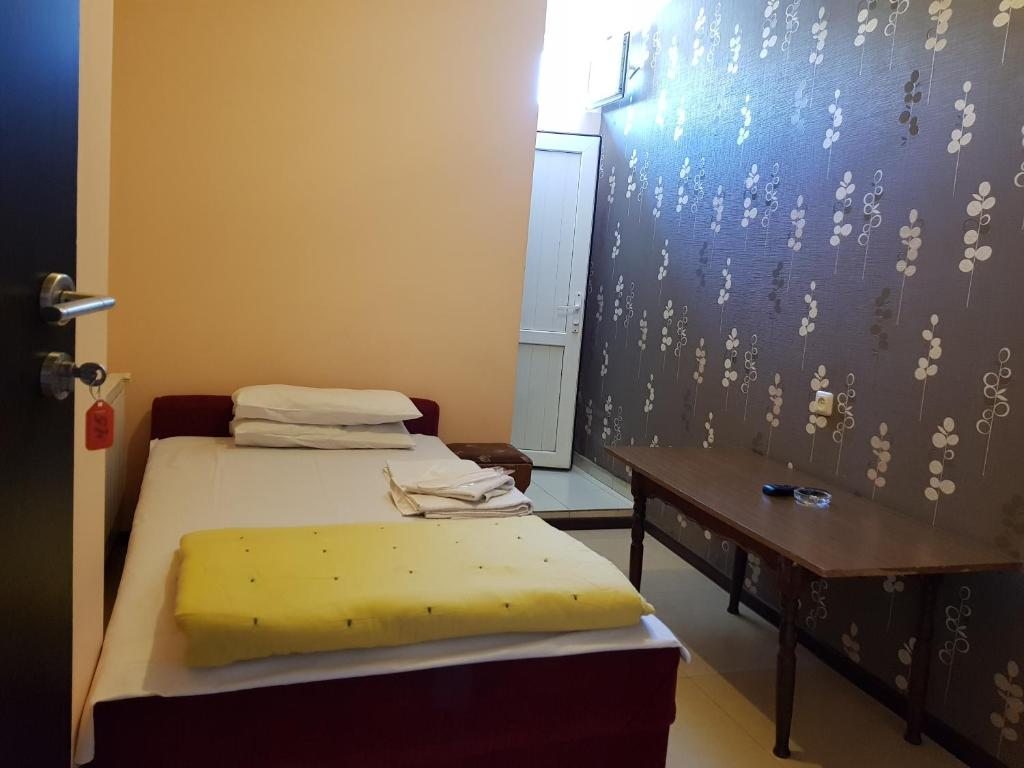 Двухместный (Небольшой двухместный номер с 1 кроватью) отеля RP, Ереван